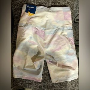 NWT old navy athletic shorts size small
